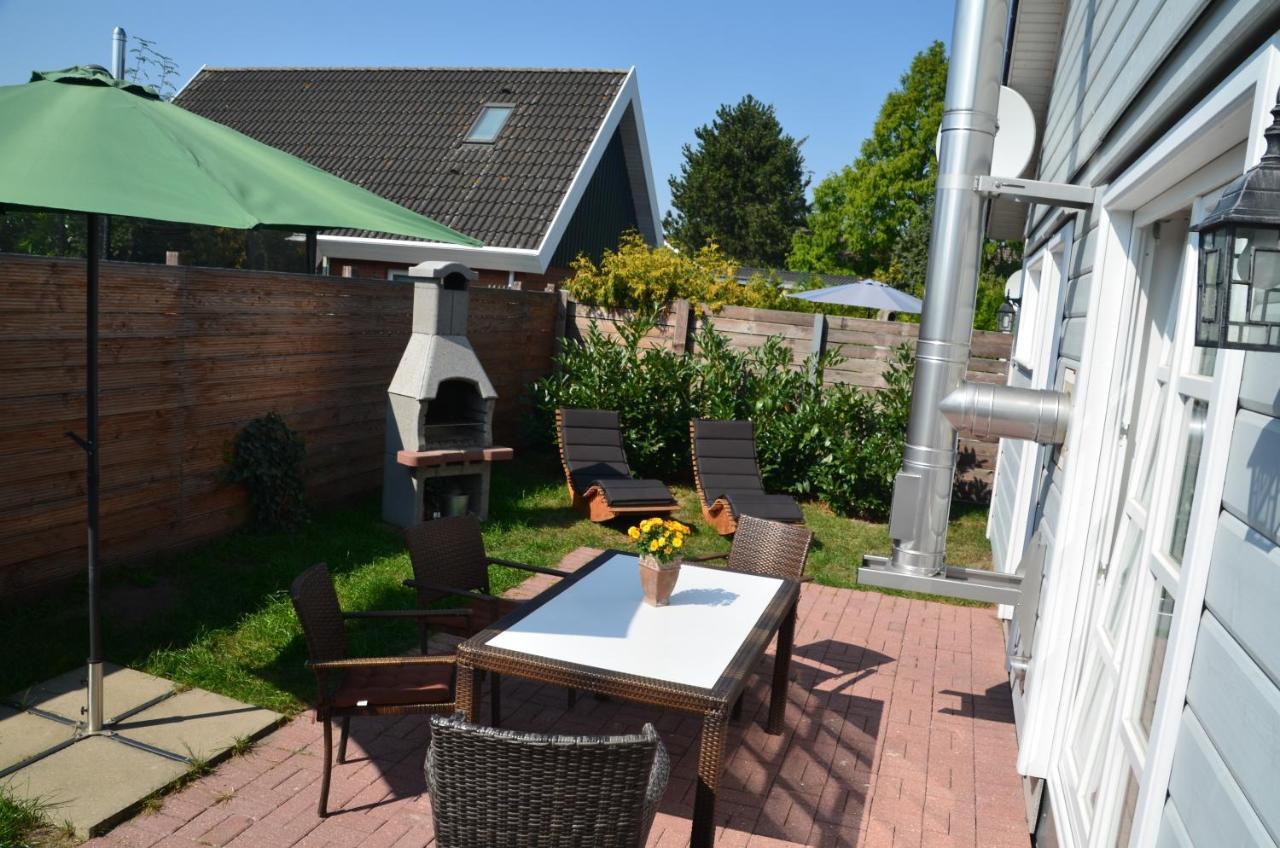 Ferienhauser Lensterstrand Kültér fotó